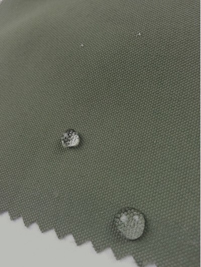 JS ZOYG  KSS6DLXGNJ  功能性風衣布 側面照